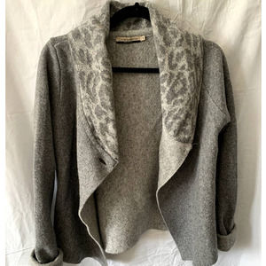 Chiaramente Gray Sweater Coat With Cheetah Print Collar Wrap Size Small